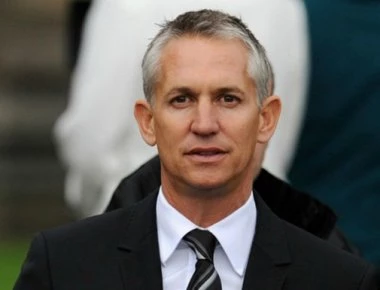 «Ραγίζει» καρδιές ο Λίνεκερ με τη λευχαιμία του γιου του: «Έβλεπα εφιάλτες με άσπρο φέρετρο» (φώτο-βιντεο)